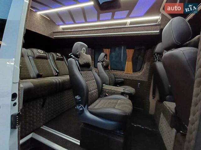 Белый Мерседес Sprinter, объемом двигателя 2.9 л и пробегом 365 тыс. км за 41999 $, фото 36 на Automoto.ua
