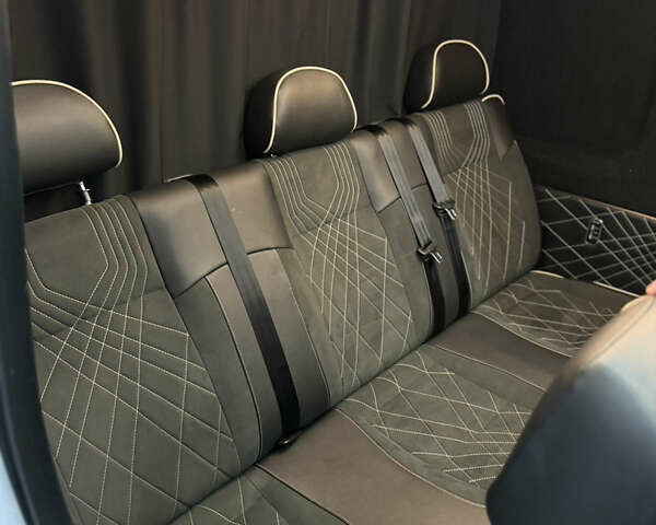 Білий Мерседес Sprinter, об'ємом двигуна 1.95 л та пробігом 82 тис. км за 37000 $, фото 12 на Automoto.ua