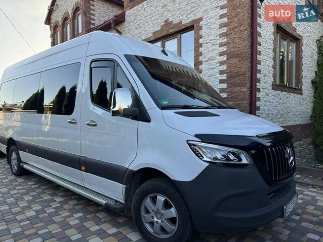 Белый Мерседес Sprinter, объемом двигателя 2.99 л и пробегом 382 тыс. км за 41999 $, фото 6 на Automoto.ua