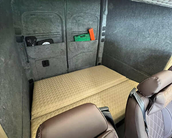 Білий Мерседес Sprinter, об'ємом двигуна 2.99 л та пробігом 253 тис. км за 44999 $, фото 21 на Automoto.ua