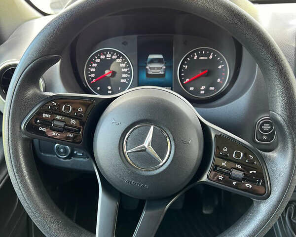 Білий Мерседес Sprinter, об'ємом двигуна 2.99 л та пробігом 253 тис. км за 44999 $, фото 22 на Automoto.ua