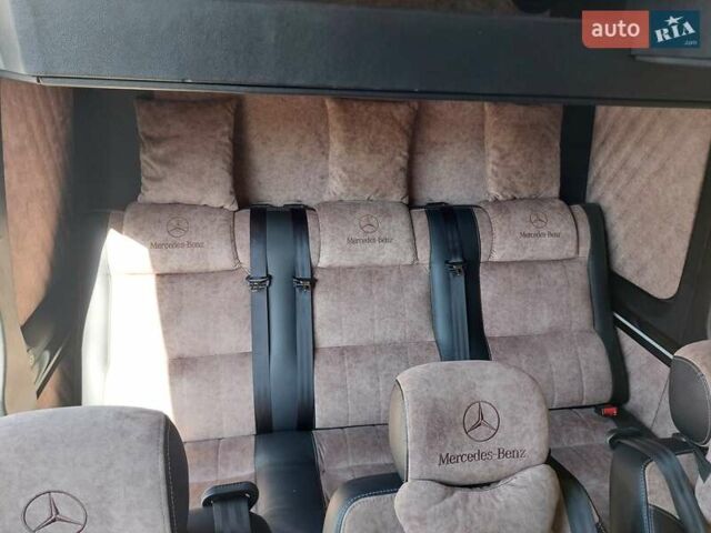 Білий Мерседес Sprinter, об'ємом двигуна 2.99 л та пробігом 530 тис. км за 53269 $, фото 13 на Automoto.ua