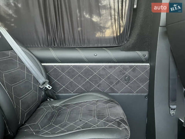 Белый Мерседес Sprinter, объемом двигателя 3 л и пробегом 200 тыс. км за 43888 $, фото 94 на Automoto.ua