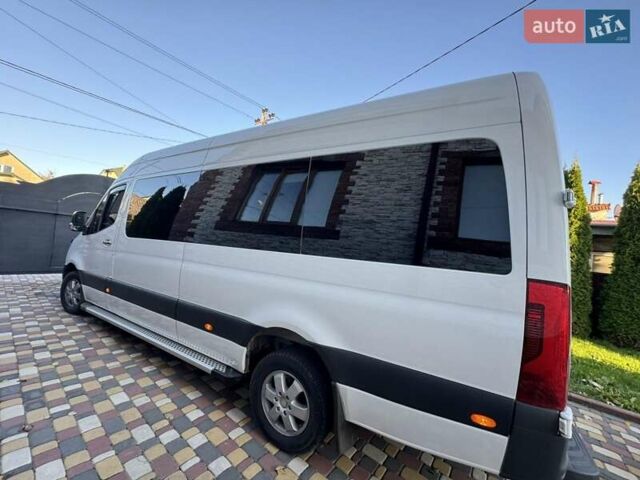 Белый Мерседес Sprinter, объемом двигателя 2.99 л и пробегом 382 тыс. км за 41999 $, фото 12 на Automoto.ua