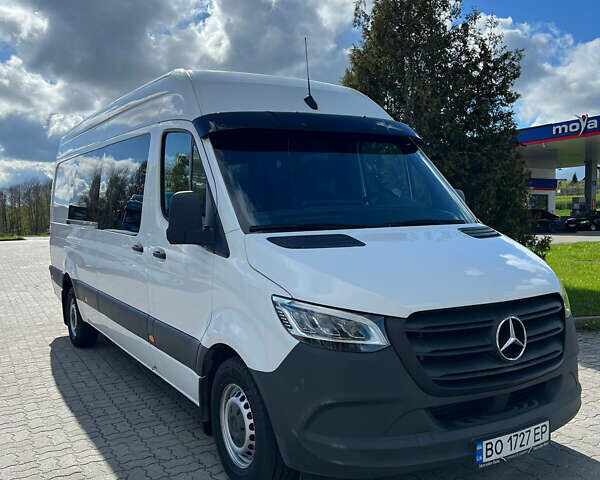 Білий Мерседес Sprinter, об'ємом двигуна 2.99 л та пробігом 253 тис. км за 44999 $, фото 1 на Automoto.ua