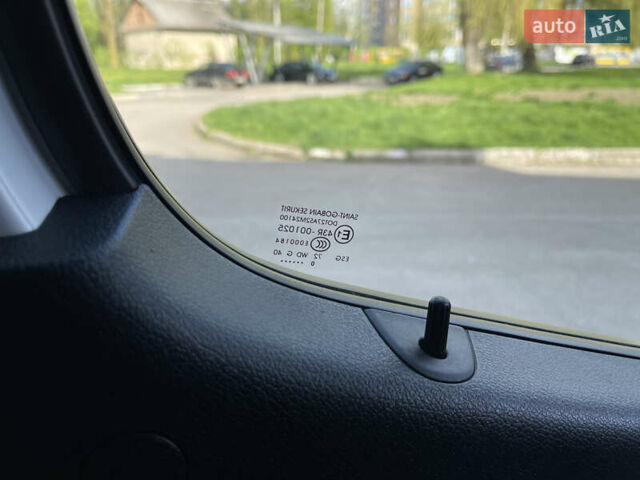 Белый Мерседес Sprinter, объемом двигателя 2.99 л и пробегом 126 тыс. км за 43266 $, фото 63 на Automoto.ua