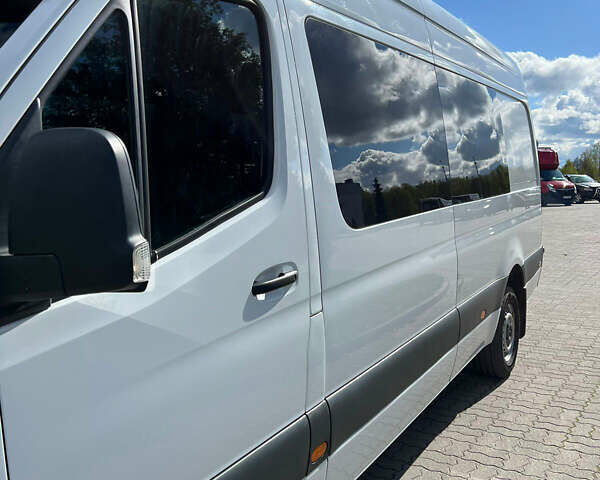 Білий Мерседес Sprinter, об'ємом двигуна 2.99 л та пробігом 253 тис. км за 44999 $, фото 13 на Automoto.ua