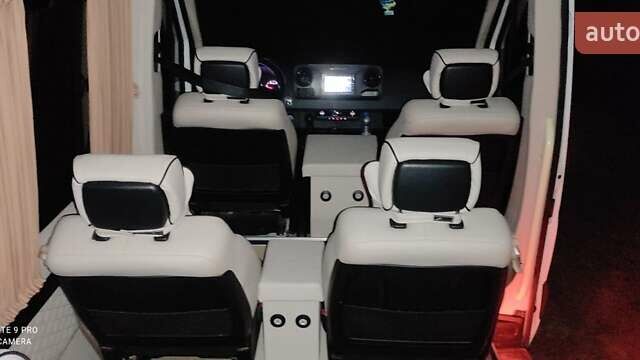 Белый Мерседес Sprinter, объемом двигателя 2.2 л и пробегом 274 тыс. км за 54500 $, фото 18 на Automoto.ua