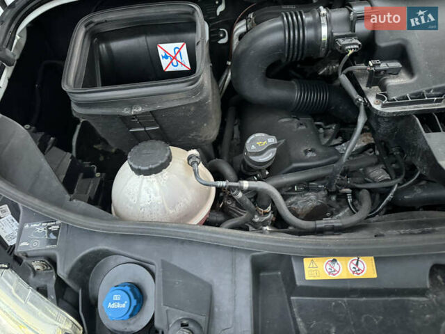 Белый Мерседес Sprinter, объемом двигателя 2.99 л и пробегом 460 тыс. км за 45634 $, фото 40 на Automoto.ua