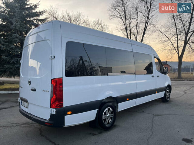 Белый Мерседес Sprinter, объемом двигателя 3 л и пробегом 200 тыс. км за 43888 $, фото 13 на Automoto.ua