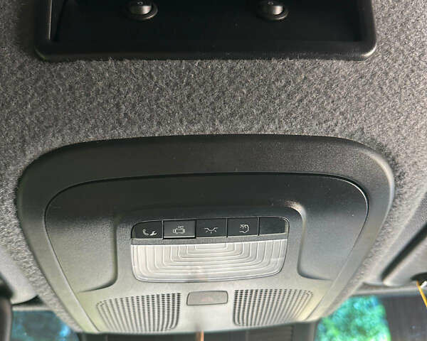Белый Мерседес Sprinter, объемом двигателя 2.14 л и пробегом 450 тыс. км за 32300 $, фото 12 на Automoto.ua