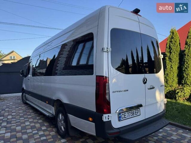 Белый Мерседес Sprinter, объемом двигателя 2.99 л и пробегом 382 тыс. км за 41999 $, фото 13 на Automoto.ua