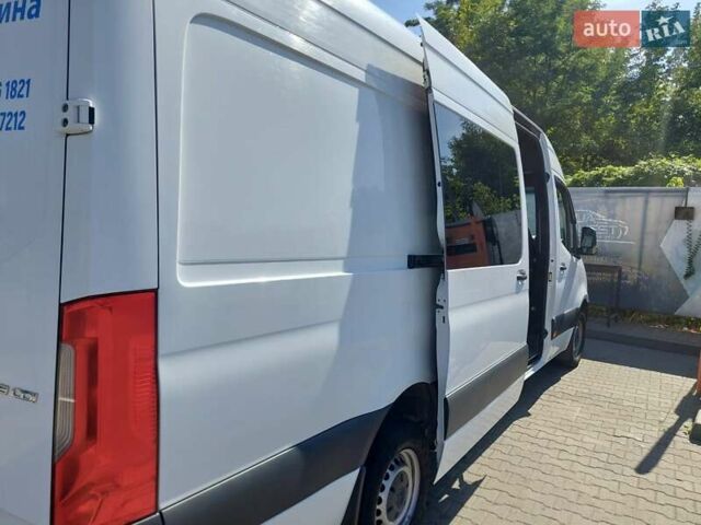 Білий Мерседес Sprinter, об'ємом двигуна 2.99 л та пробігом 530 тис. км за 53269 $, фото 1 на Automoto.ua