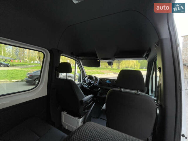 Белый Мерседес Sprinter, объемом двигателя 2.99 л и пробегом 126 тыс. км за 43266 $, фото 50 на Automoto.ua