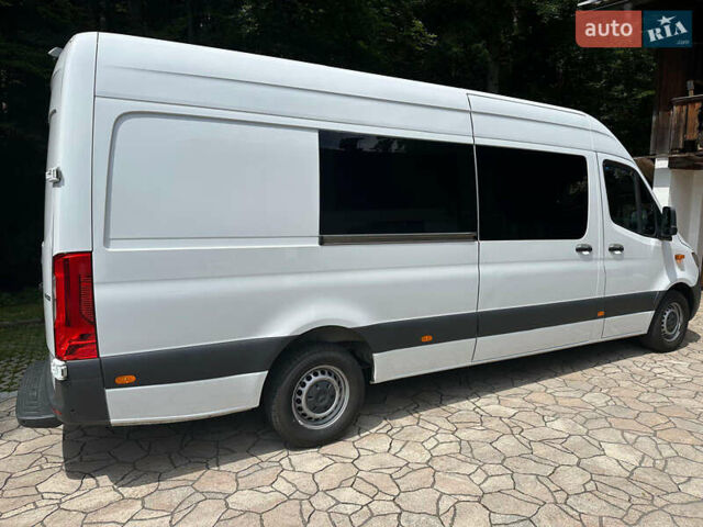 Белый Мерседес Sprinter, объемом двигателя 2.14 л и пробегом 450 тыс. км за 32300 $, фото 4 на Automoto.ua