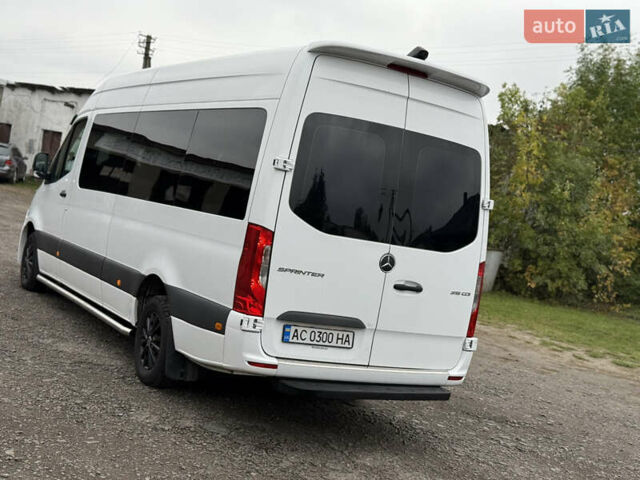 Білий Мерседес Sprinter, об'ємом двигуна 2 л та пробігом 295 тис. км за 44777 $, фото 15 на Automoto.ua