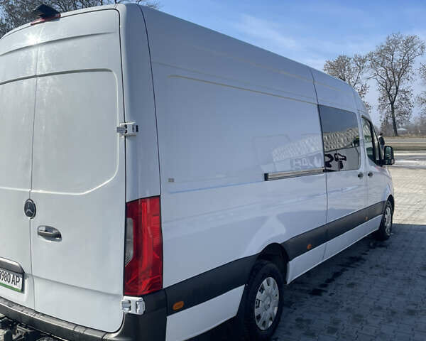 Белый Мерседес Sprinter, объемом двигателя 2.99 л и пробегом 3 тыс. км за 42500 $, фото 4 на Automoto.ua