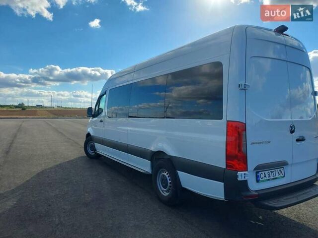 Белый Мерседес Sprinter, объемом двигателя 2.99 л и пробегом 60 тыс. км за 77000 $, фото 3 на Automoto.ua