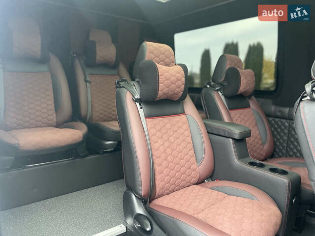 Білий Мерседес Sprinter, об'ємом двигуна 2.2 л та пробігом 227 тис. км за 33150 $, фото 12 на Automoto.ua