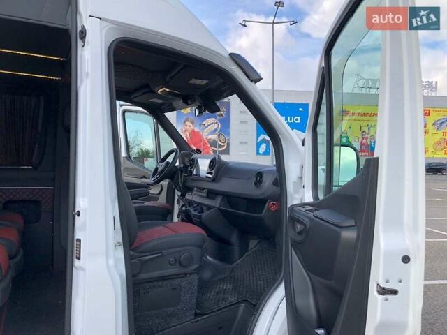 Білий Мерседес Sprinter, об'ємом двигуна 2.99 л та пробігом 220 тис. км за 51500 $, фото 22 на Automoto.ua