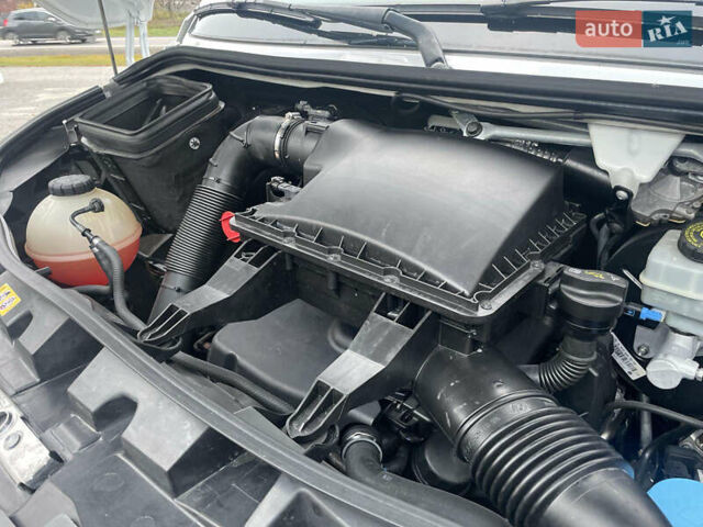 Білий Мерседес Sprinter, об'ємом двигуна 2.2 л та пробігом 227 тис. км за 33150 $, фото 32 на Automoto.ua