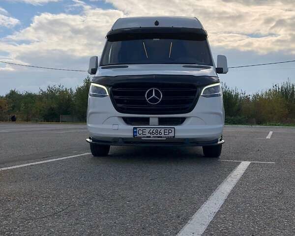 Белый Мерседес Sprinter, объемом двигателя 2.99 л и пробегом 220 тыс. км за 51500 $, фото 23 на Automoto.ua