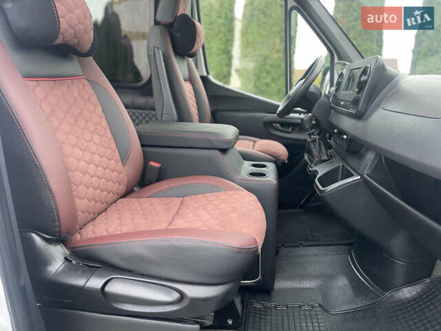 Білий Мерседес Sprinter, об'ємом двигуна 2.2 л та пробігом 227 тис. км за 33150 $, фото 17 на Automoto.ua
