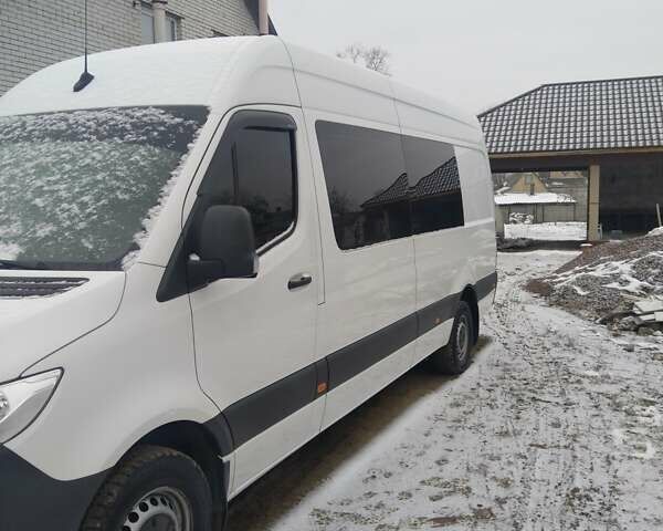 Белый Мерседес Sprinter, объемом двигателя 2.14 л и пробегом 57 тыс. км за 40000 $, фото 19 на Automoto.ua