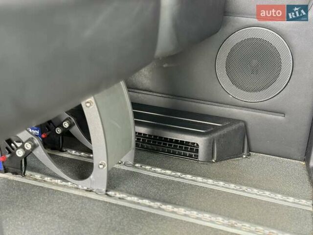 Белый Мерседес Sprinter, объемом двигателя 2.2 л и пробегом 335 тыс. км за 39100 $, фото 28 на Automoto.ua