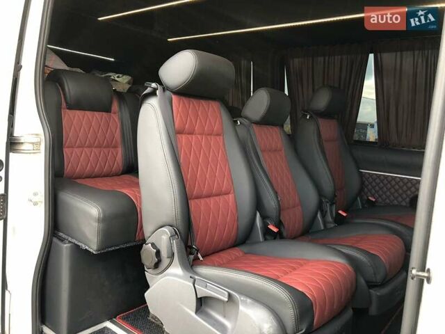 Білий Мерседес Sprinter, об'ємом двигуна 2.99 л та пробігом 220 тис. км за 51500 $, фото 7 на Automoto.ua