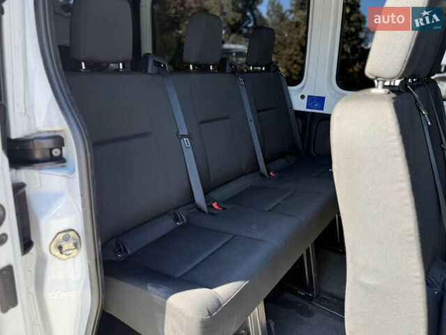 Белый Мерседес Sprinter, объемом двигателя 2.3 л и пробегом 257 тыс. км за 33872 $, фото 10 на Automoto.ua