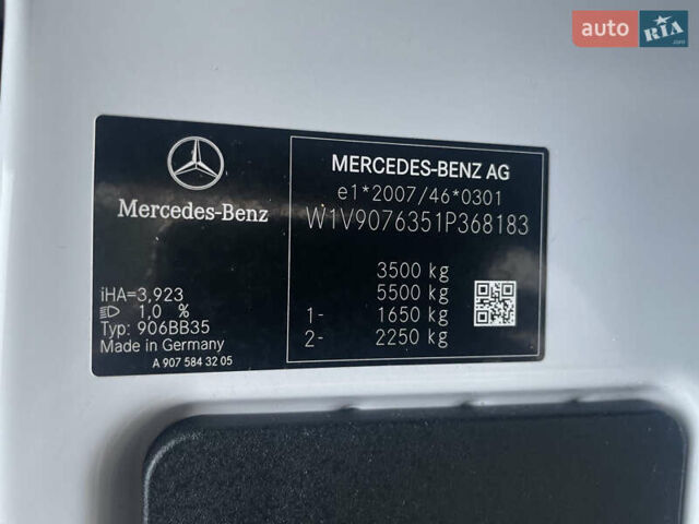 Білий Мерседес Sprinter, об'ємом двигуна 2.2 л та пробігом 227 тис. км за 33150 $, фото 31 на Automoto.ua