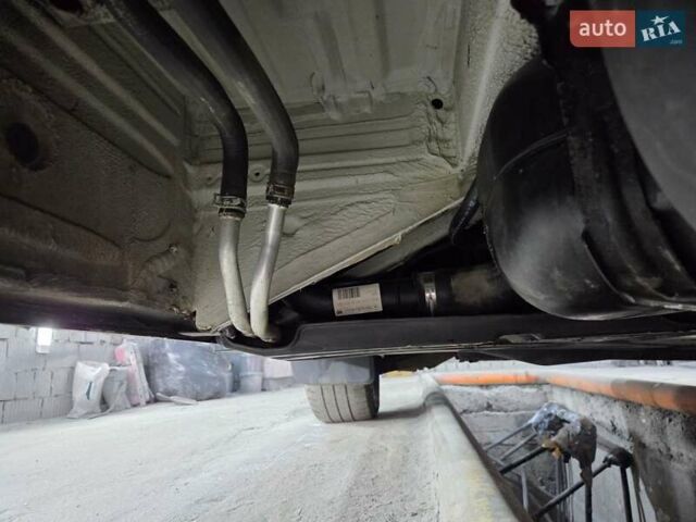 Белый Мерседес Sprinter, объемом двигателя 2.2 л и пробегом 335 тыс. км за 39100 $, фото 56 на Automoto.ua