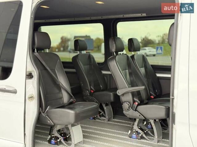 Белый Мерседес Sprinter, объемом двигателя 2.2 л и пробегом 335 тыс. км за 39100 $, фото 29 на Automoto.ua