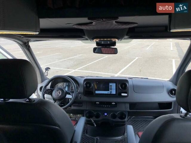 Белый Мерседес Sprinter, объемом двигателя 2.99 л и пробегом 220 тыс. км за 51500 $, фото 15 на Automoto.ua
