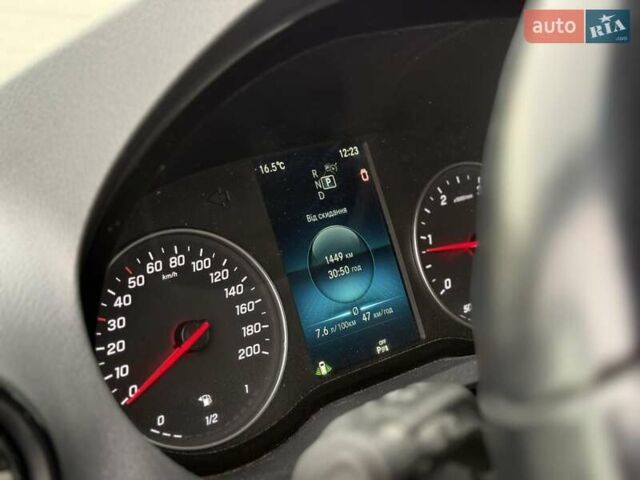 Белый Мерседес Sprinter, объемом двигателя 2.2 л и пробегом 335 тыс. км за 39100 $, фото 41 на Automoto.ua