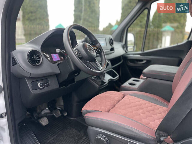 Білий Мерседес Sprinter, об'ємом двигуна 2.2 л та пробігом 227 тис. км за 33150 $, фото 22 на Automoto.ua