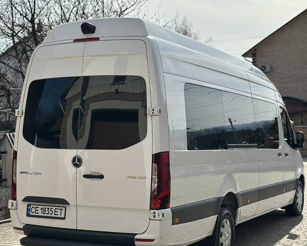 Белый Мерседес Sprinter, объемом двигателя 2.99 л и пробегом 119 тыс. км за 64000 $, фото 3 на Automoto.ua