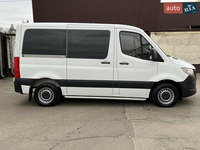 Белый Мерседес Sprinter, объемом двигателя 1.95 л и пробегом 33 тыс. км за 29900 $, фото 3 на Automoto.ua