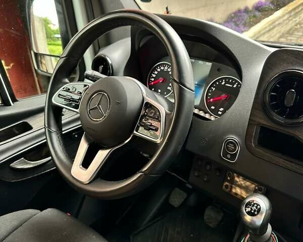 Белый Мерседес Sprinter, объемом двигателя 2.99 л и пробегом 79 тыс. км за 63150 $, фото 6 на Automoto.ua