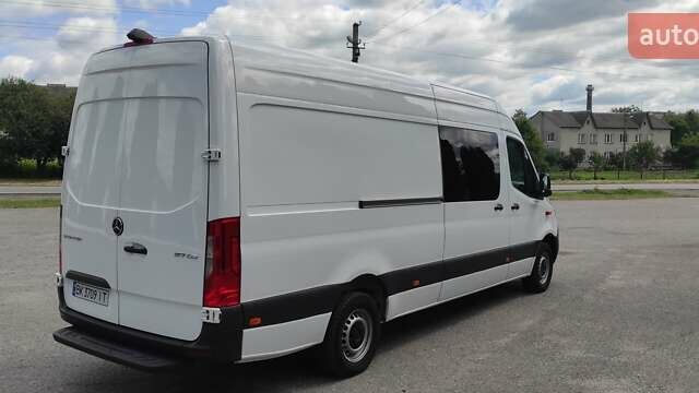 Белый Мерседес Sprinter, объемом двигателя 2 л и пробегом 163 тыс. км за 39300 $, фото 6 на Automoto.ua