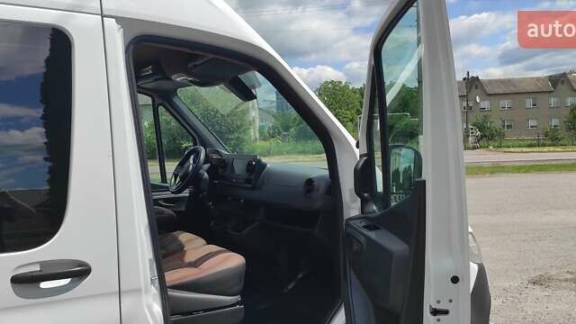 Белый Мерседес Sprinter, объемом двигателя 2 л и пробегом 163 тыс. км за 39300 $, фото 38 на Automoto.ua