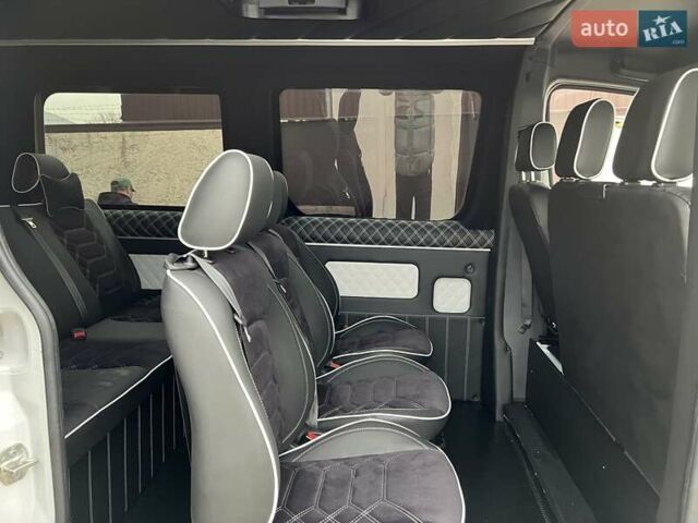 Белый Мерседес Sprinter, объемом двигателя 1.95 л и пробегом 33 тыс. км за 29900 $, фото 20 на Automoto.ua