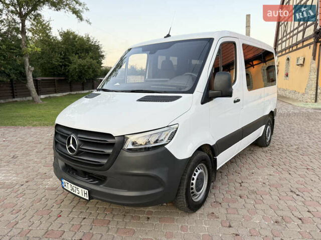Белый Мерседес Sprinter, объемом двигателя 2 л и пробегом 170 тыс. км за 26400 $, фото 1 на Automoto.ua