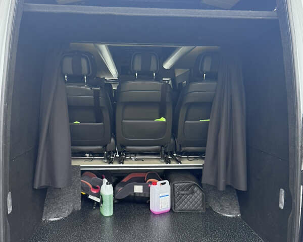 Білий Мерседес Sprinter, об'ємом двигуна 2.99 л та пробігом 260 тис. км за 60000 $, фото 31 на Automoto.ua