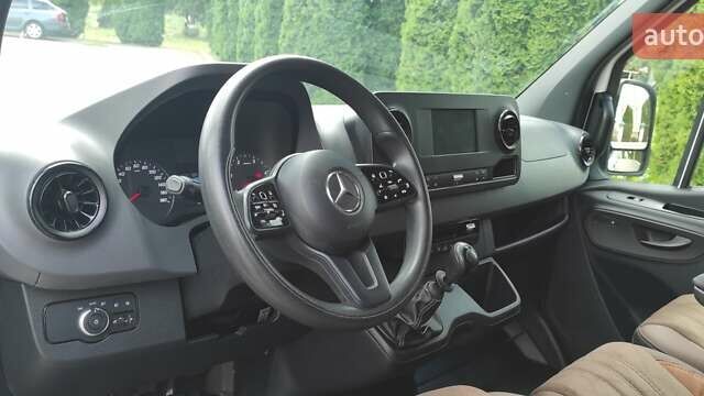 Белый Мерседес Sprinter, объемом двигателя 2 л и пробегом 163 тыс. км за 39300 $, фото 14 на Automoto.ua