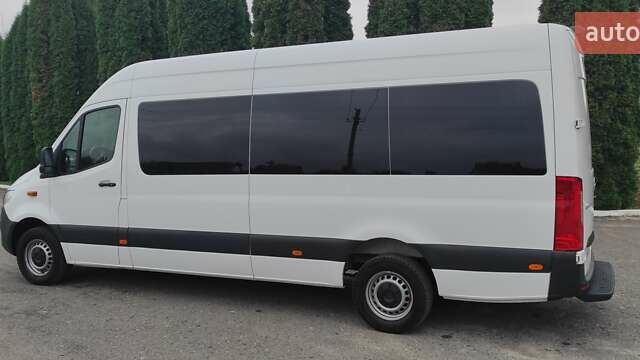 Белый Мерседес Sprinter, объемом двигателя 2 л и пробегом 167 тыс. км за 34950 $, фото 2 на Automoto.ua