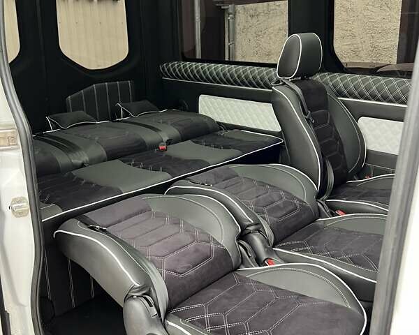 Белый Мерседес Sprinter, объемом двигателя 1.95 л и пробегом 33 тыс. км за 29900 $, фото 31 на Automoto.ua