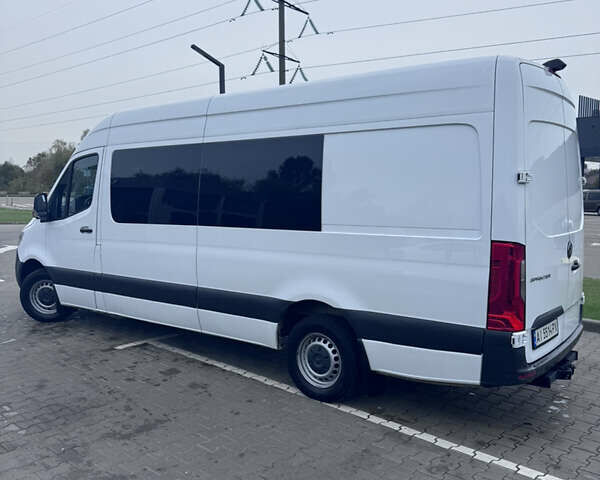 Білий Мерседес Sprinter, об'ємом двигуна 2.99 л та пробігом 260 тис. км за 60000 $, фото 2 на Automoto.ua
