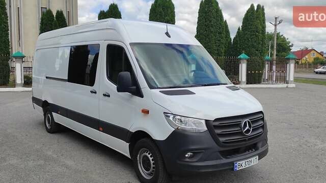 Белый Мерседес Sprinter, объемом двигателя 2 л и пробегом 163 тыс. км за 39300 $, фото 9 на Automoto.ua